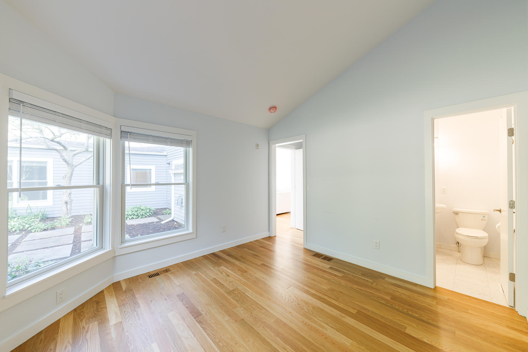 5 Sand Dunes Court Mashpee MA 02649