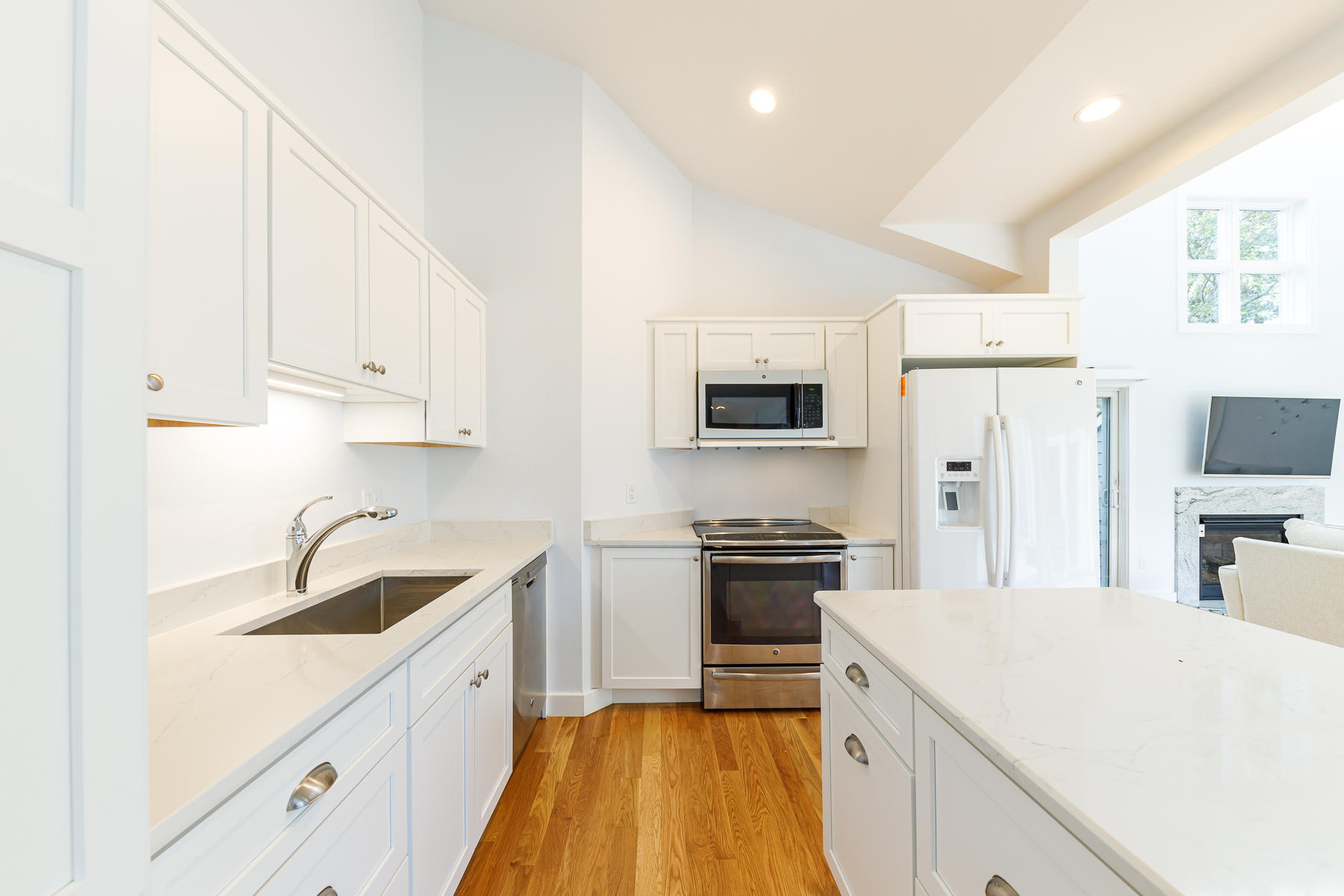 5 Sand Dunes Court Mashpee MA 02649