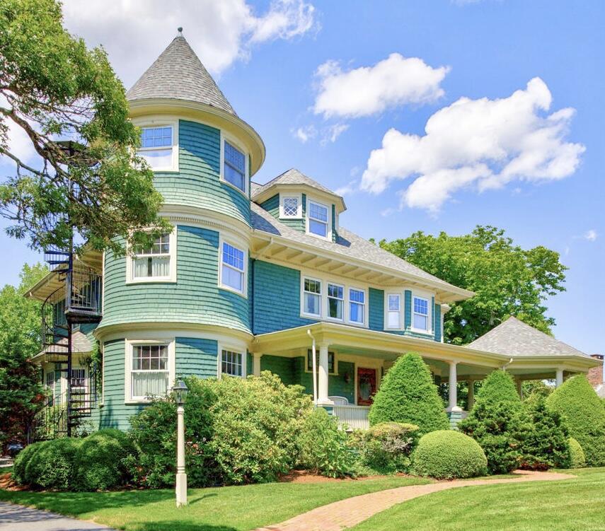 528 Main Street Harwich MA 02645