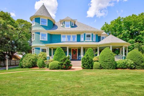 528 Main Street Harwich MA 02645