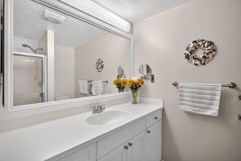 12 W West Woods Village Yarmouth Port MA 02675