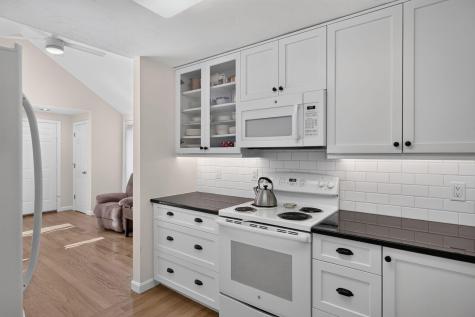 12 W West Woods Village Yarmouth Port MA 02675