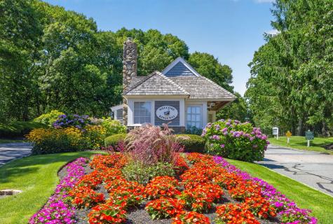 12 W West Woods Village Yarmouth Port MA 02675