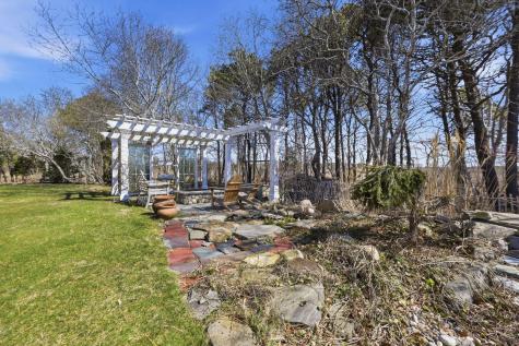 80 Mattakese Road Yarmouth MA 02673
