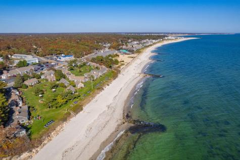 135 S South Shore Drive Yarmouth MA 02664