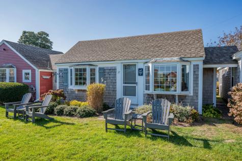 135 S South Shore Drive Yarmouth MA 02664