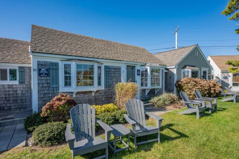 135 S South Shore Drive Yarmouth MA 02664