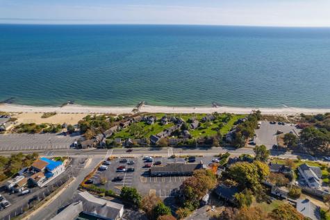 135 S South Shore Drive Yarmouth MA 02664