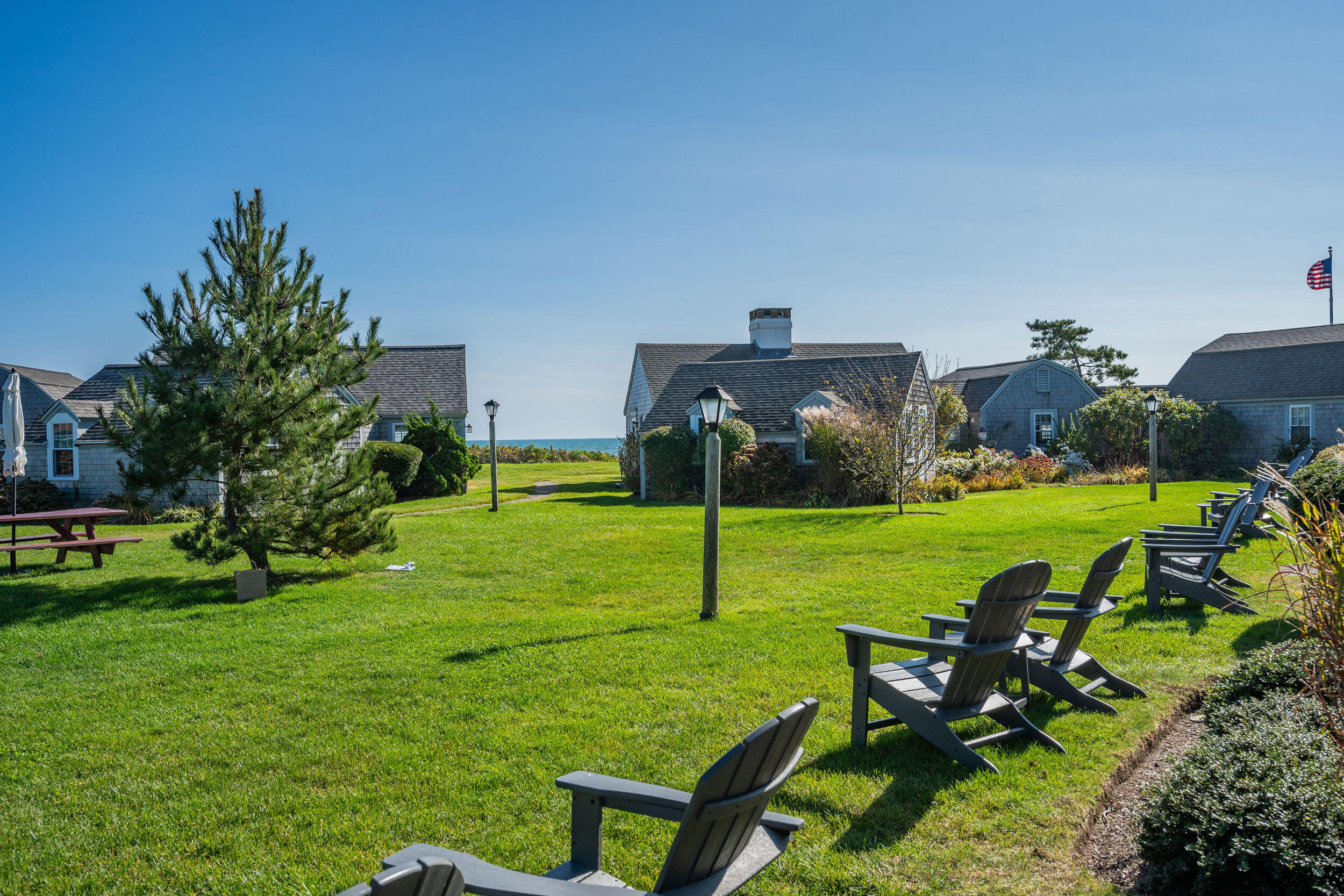 135 S South Shore Drive Yarmouth MA 02664