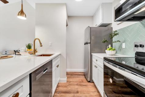 82 Fletcher Lane Brewster MA 02631