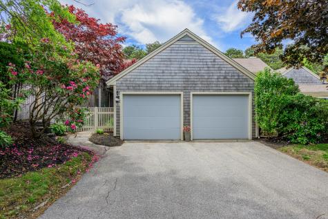 31 Forest Gate Yarmouth MA 02675