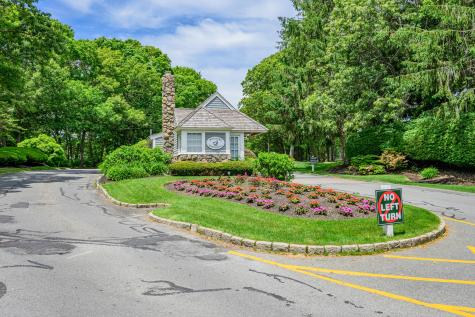 31 Forest Gate Yarmouth MA 02675