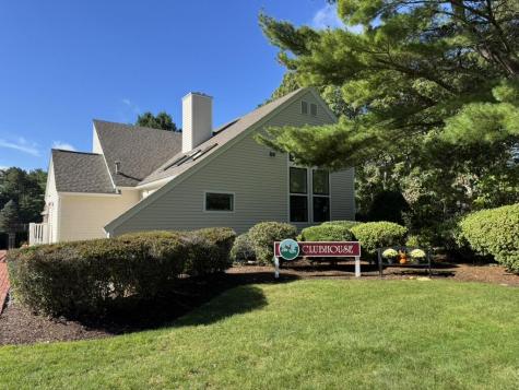 98 Shellback Way Mashpee MA 02649