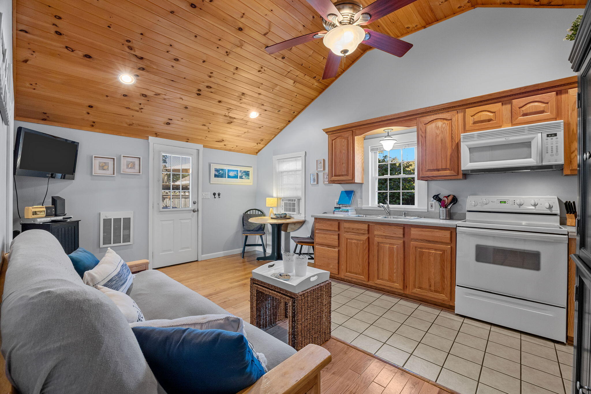 2032 State Highway Route 6 Wellfleet MA 02667