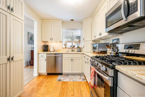 8 Forest Gate Yarmouth MA 02675
