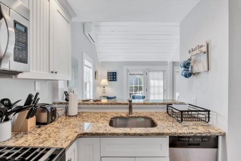 2 Cliffside Lane Mashpee MA 02649