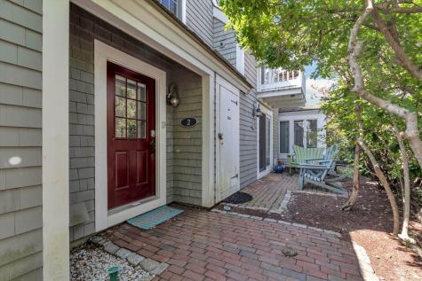 2 Cliffside Lane Mashpee MA 02649