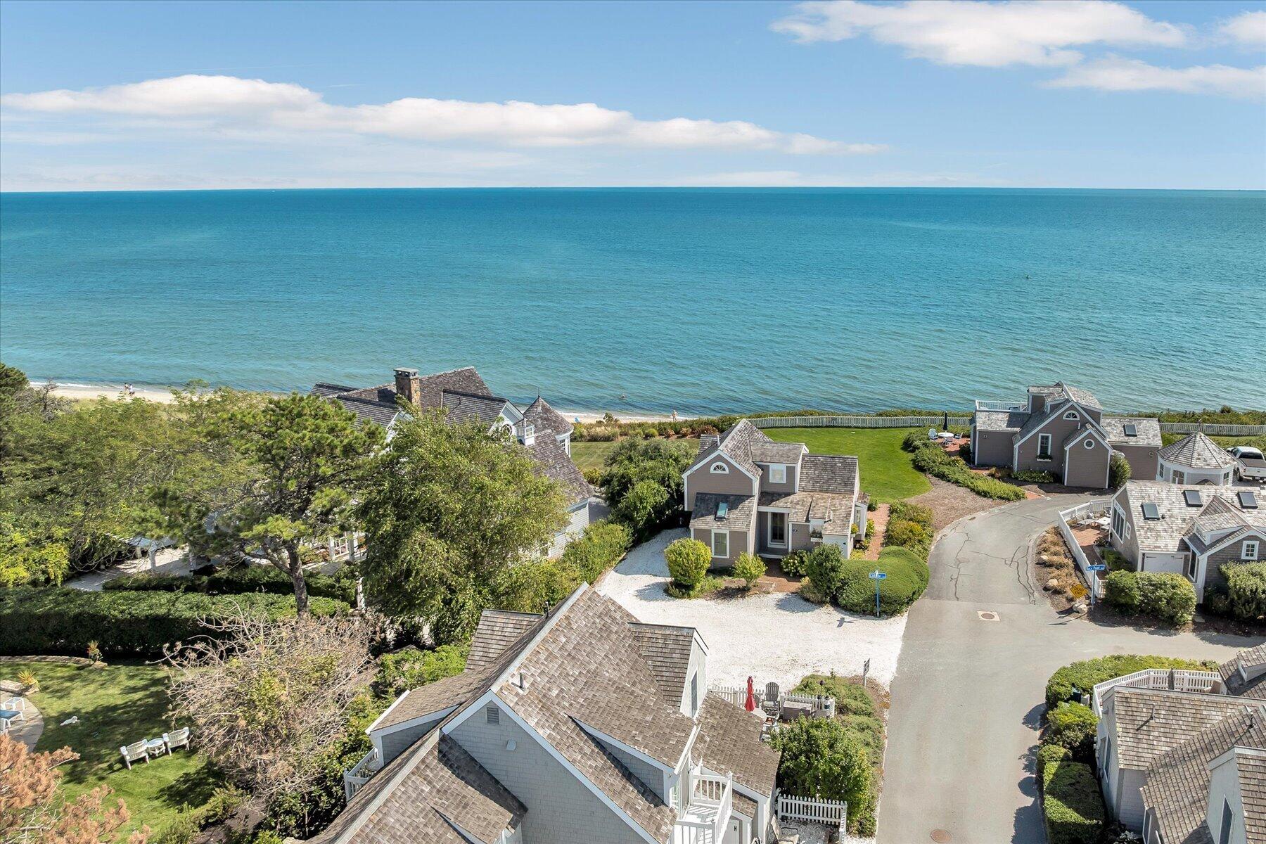 2 Cliffside Lane Mashpee MA 02649