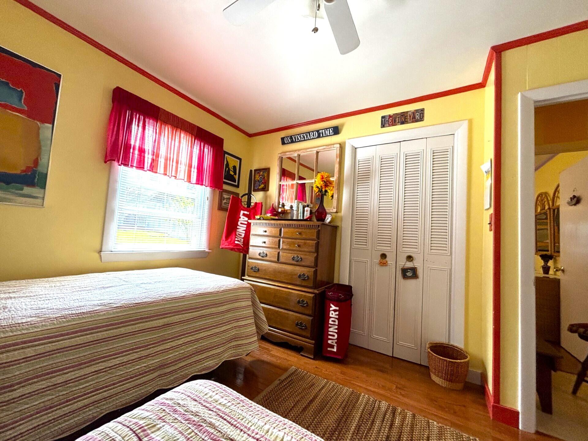 124 Skiff Avenue Vineyard Haven MA 02568