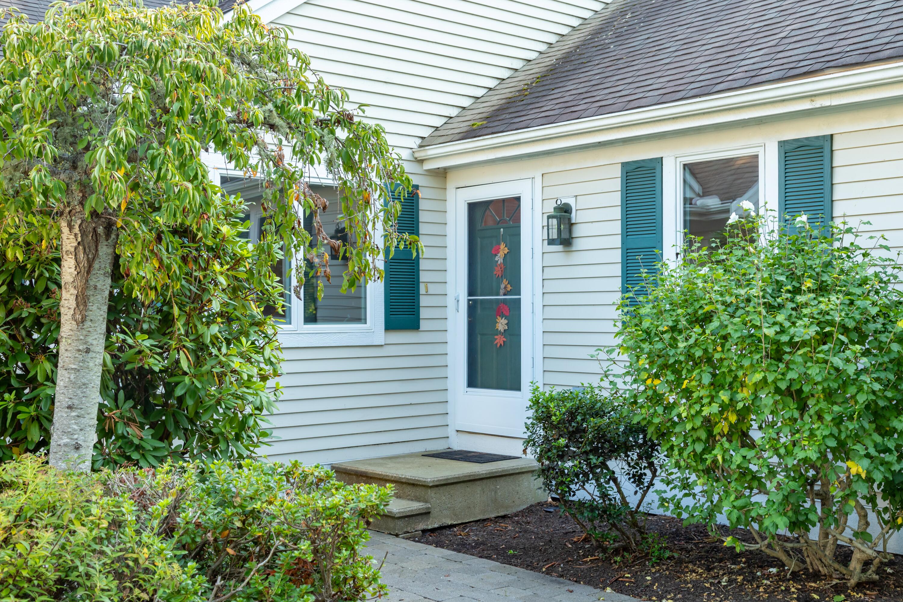 181 Leisure Green Drive Mashpee MA 02649