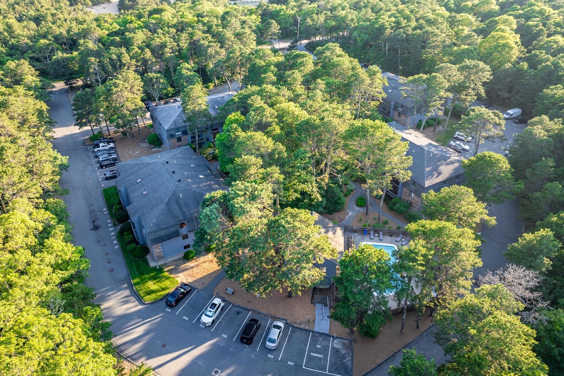 432 Old Chatham Road Dennis MA 02660