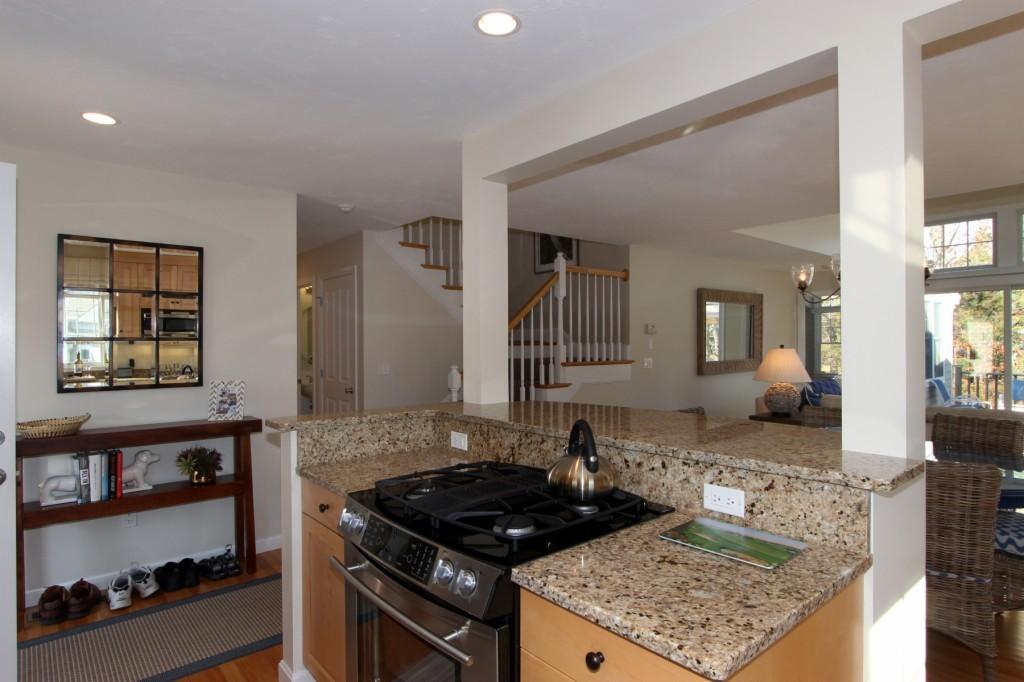 26 Lanyard Way Mashpee MA 02649