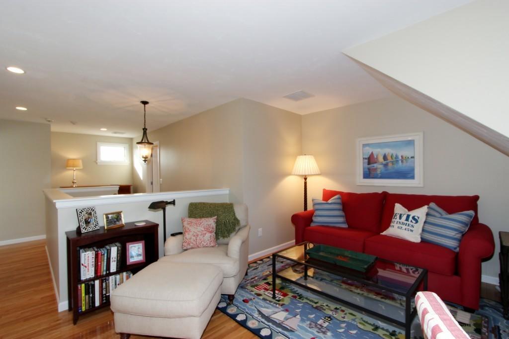 26 Lanyard Way Mashpee MA 02649