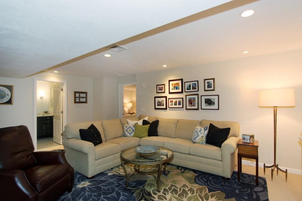 26 Lanyard Way Mashpee MA 02649