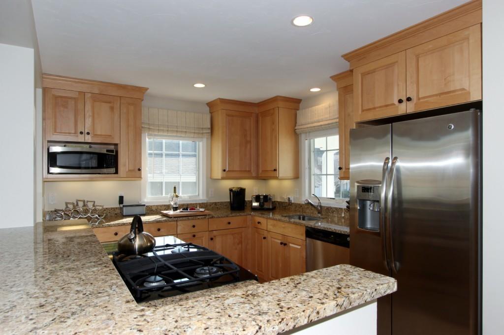 26 Lanyard Way Mashpee MA 02649