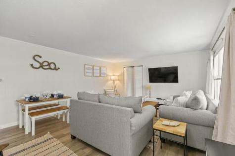 230 Gosnold Street Hyannis MA 02601