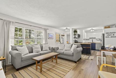 230 Gosnold Street Hyannis MA 02601