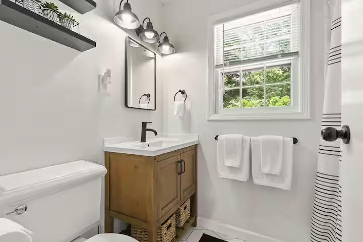 230 Gosnold Street Hyannis MA 02601