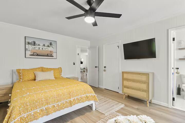 230 Gosnold Street Hyannis MA 02601