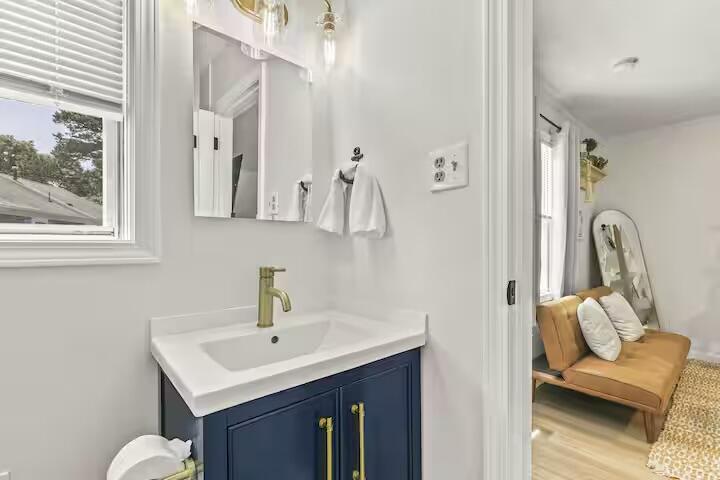 230 Gosnold Street Hyannis MA 02601