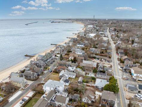 286A Bradford Street Provincetown MA 02657