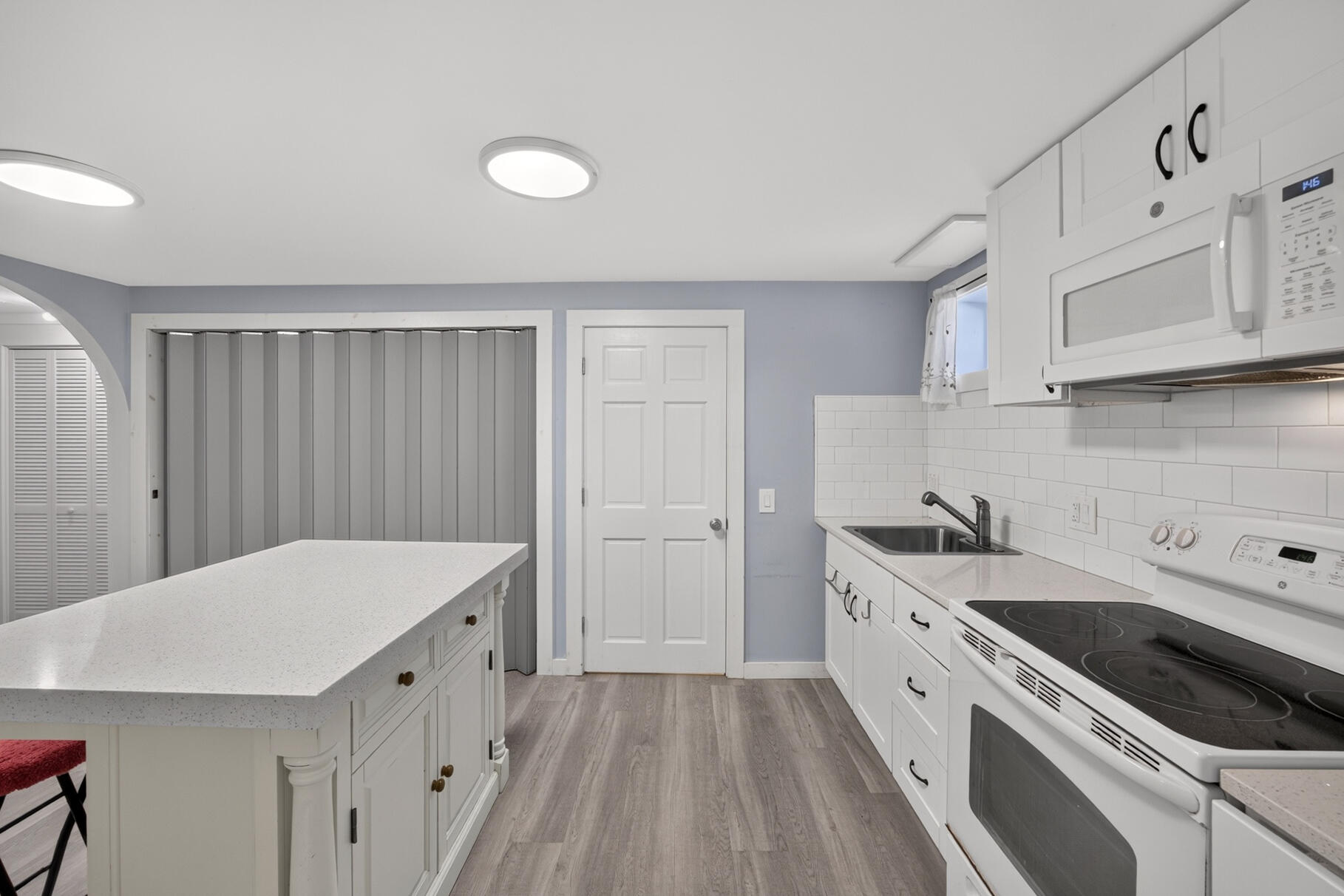 7 Sandy Hill Lane Provincetown MA 02657