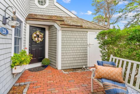 28 Flying Cloud Circle Mashpee MA 02649