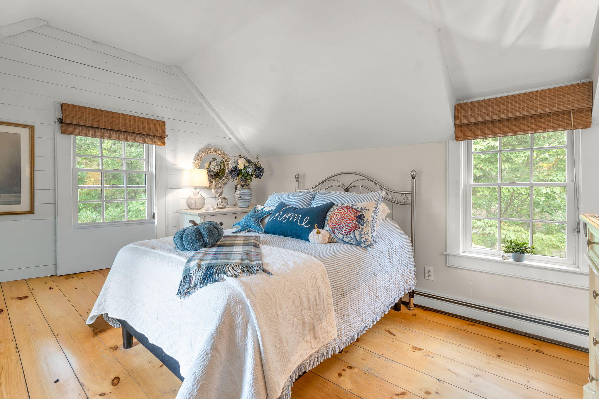 28 Flying Cloud Circle Mashpee MA 02649