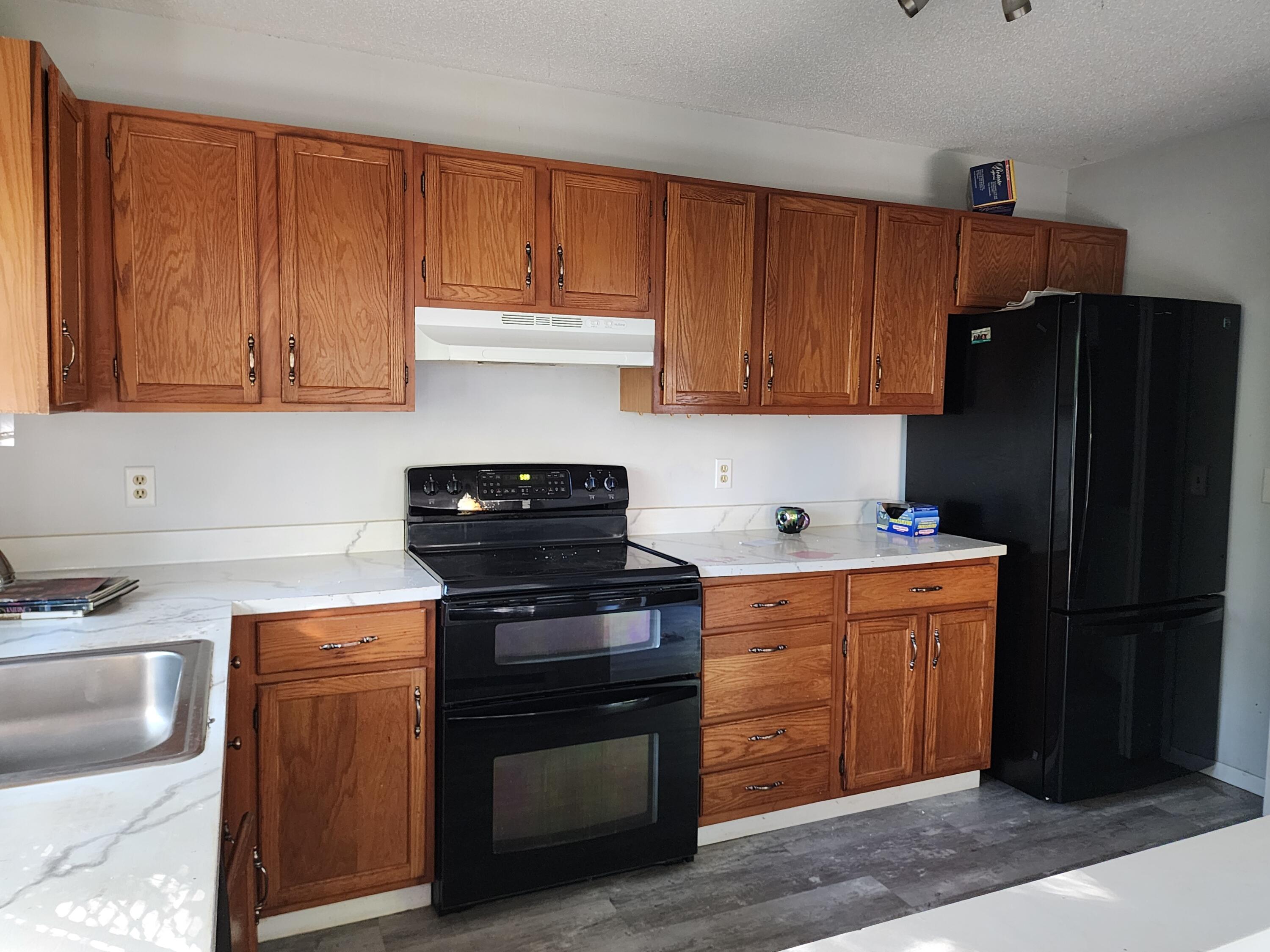 10 Roundhouse Road Bourne MA 02532