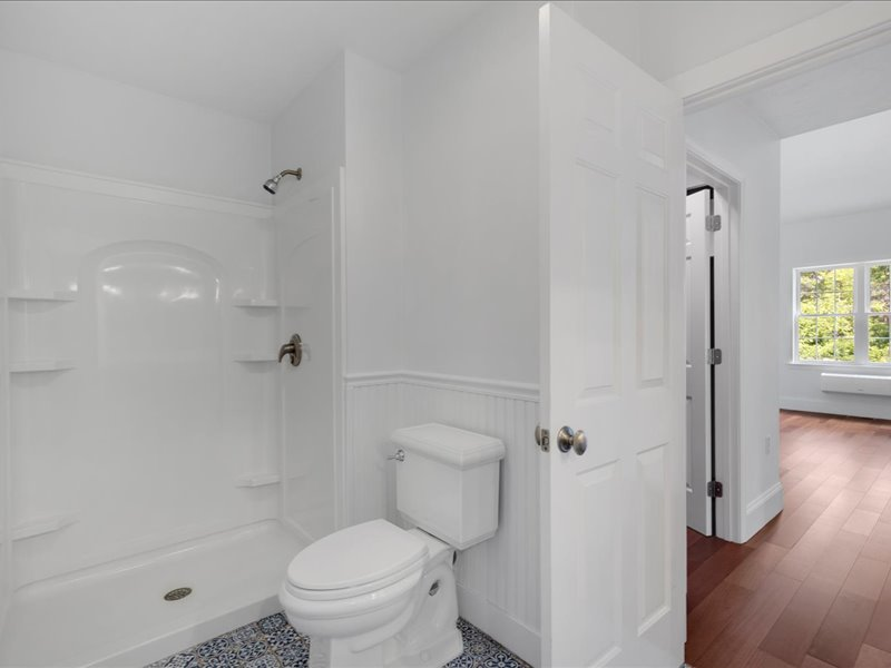 11 Stratford Ridge Mashpee MA 02649