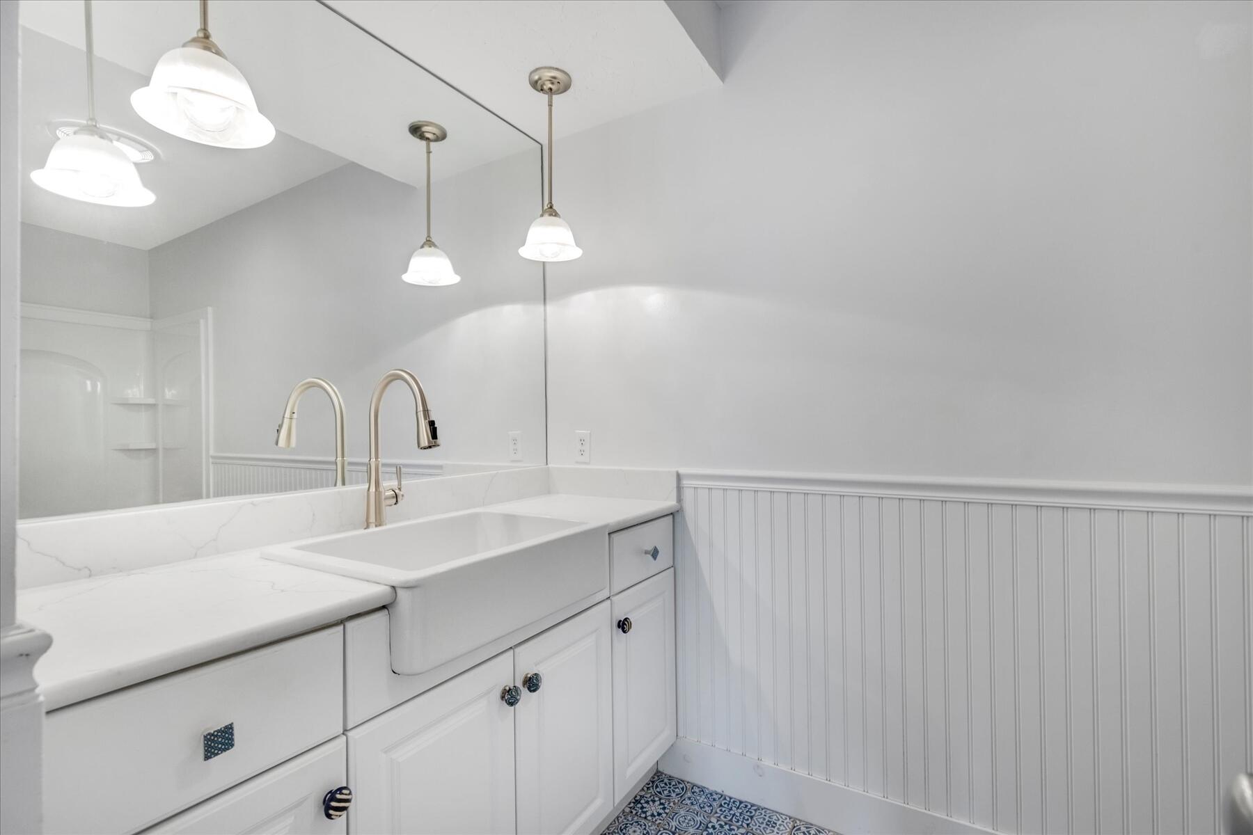 11 Stratford Ridge Mashpee MA 02649