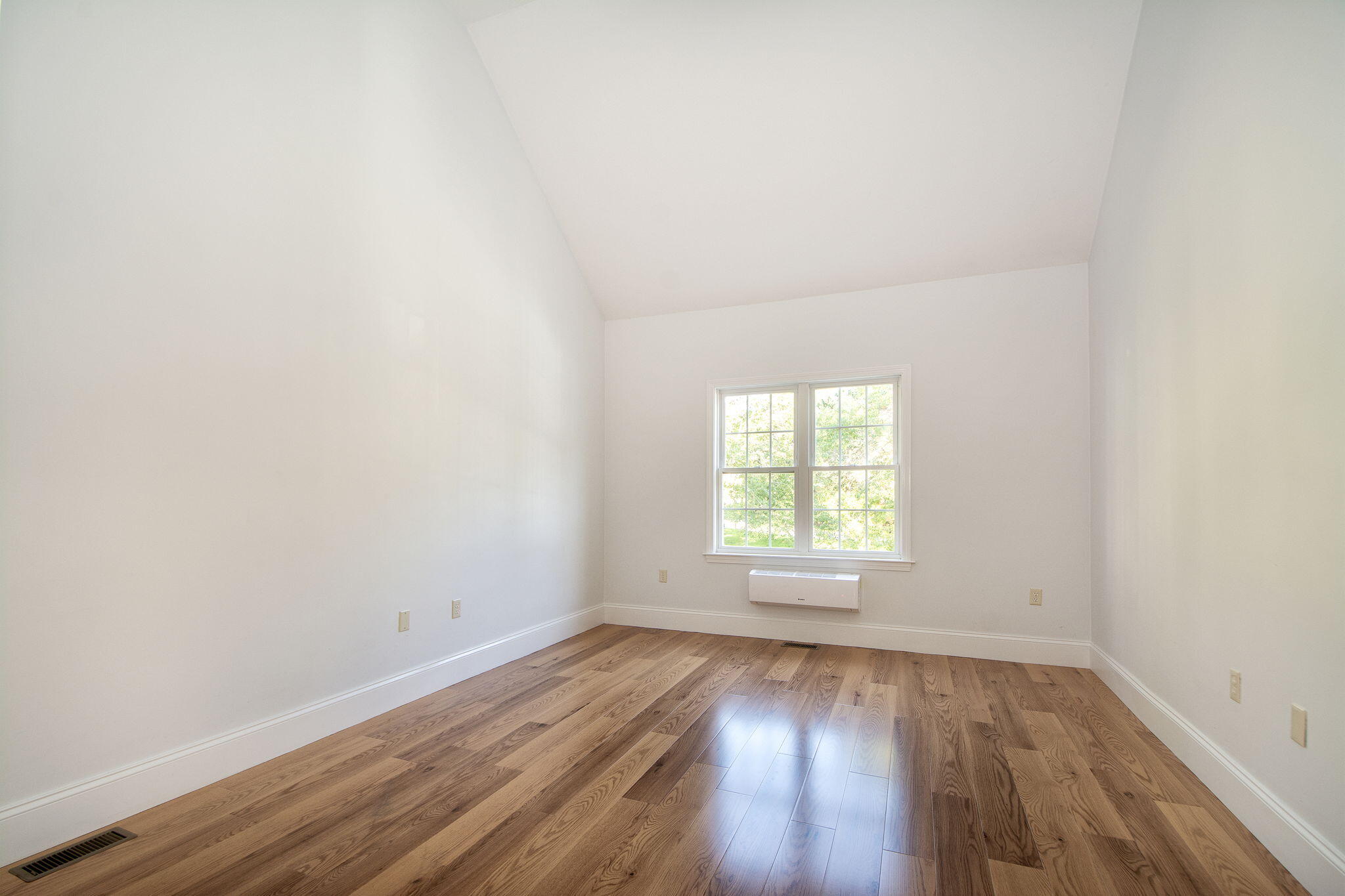 11 Stratford Ridge Mashpee MA 02649