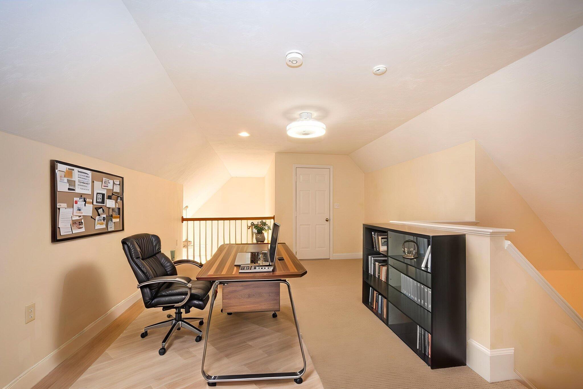 11 Stratford Ridge Mashpee MA 02649