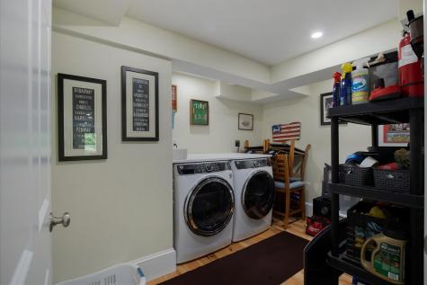 11 Stratford Ridge Mashpee MA 02649