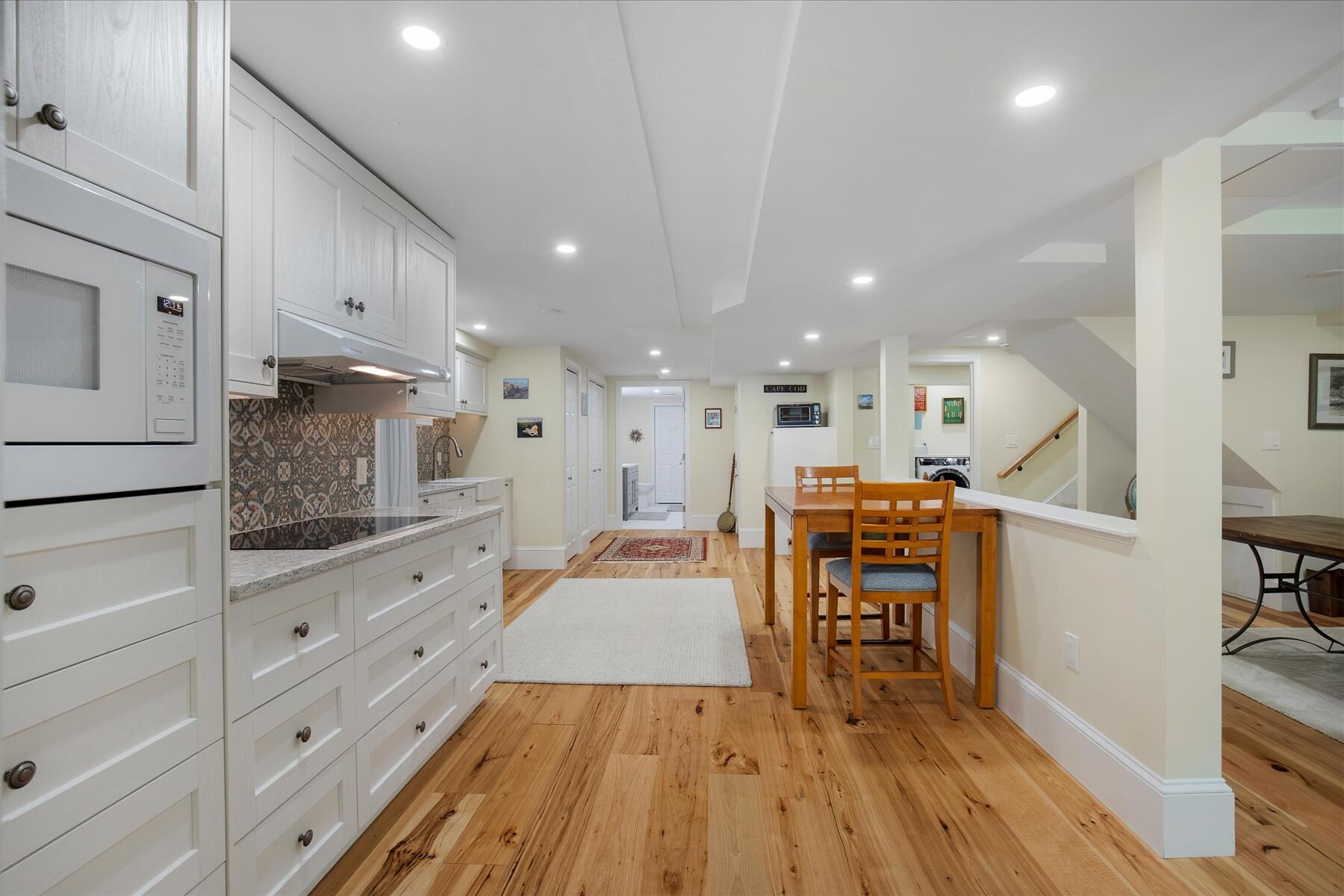 11 Stratford Ridge Mashpee MA 02649
