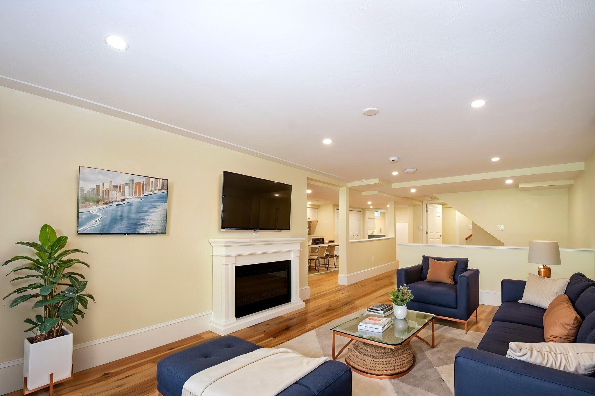 11 Stratford Ridge Mashpee MA 02649