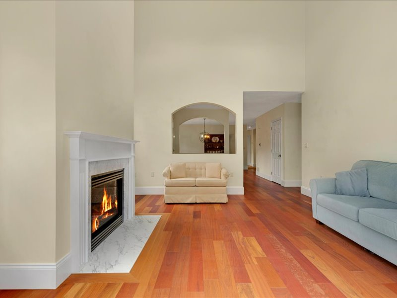 11 Stratford Ridge Mashpee MA 02649