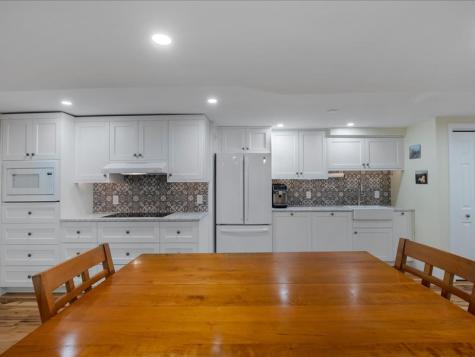 11 Stratford Ridge Mashpee MA 02649
