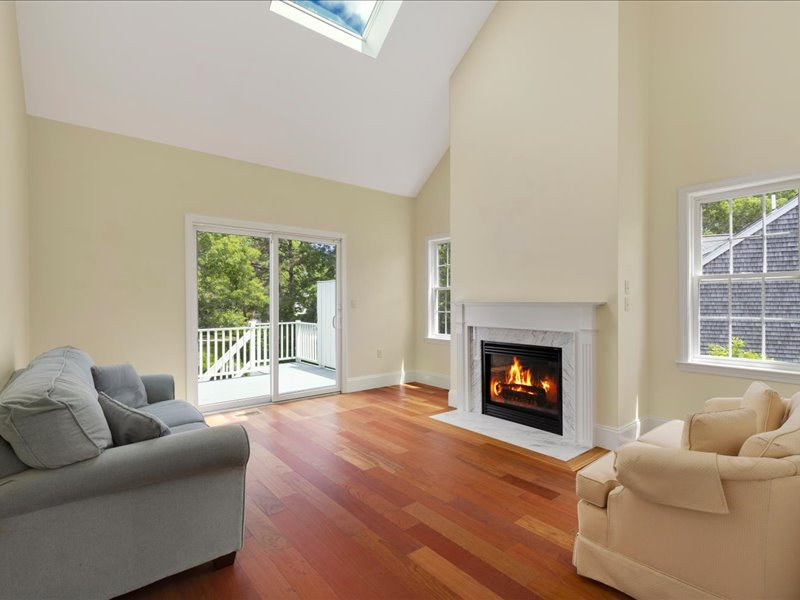 11 Stratford Ridge Mashpee MA 02649