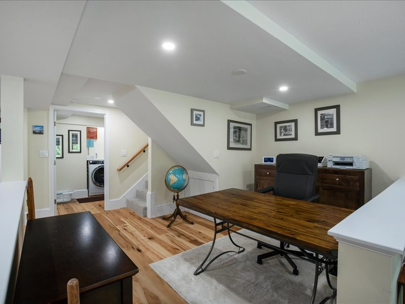11 Stratford Ridge Mashpee MA 02649